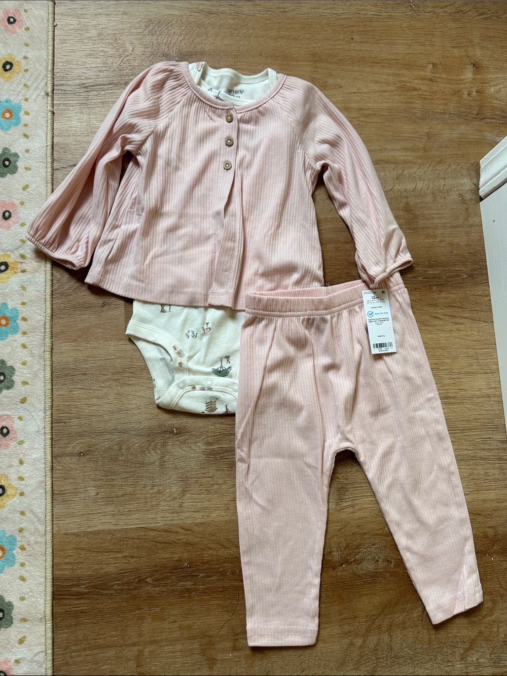 NWT Carter’s Soft Pink Ribbed 3-Piece Set with Printed Bodysuit